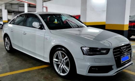 AUDI A4 1.8 TFSI AMBIENTE GASOLINA 4P MULTITRONIC AUDI A4 1.8 TFSI AMBIENTE GASOLINA 4P MULTITRONIC